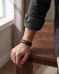 Man wearing the Sarveni Meridian leather bracelet on his wrist