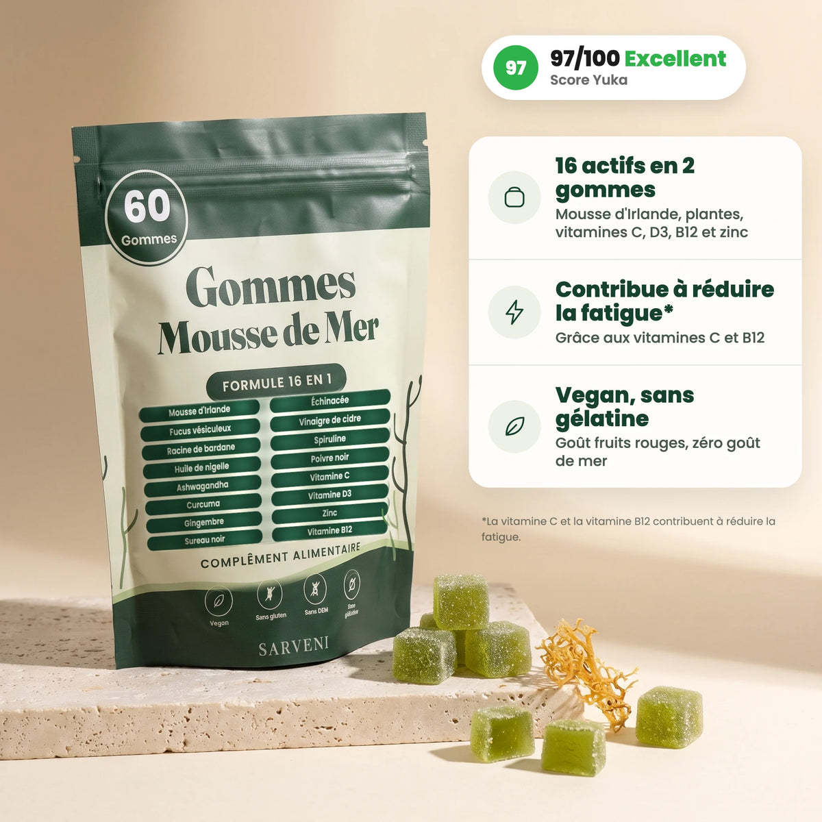 Sachet de Gommes Mousse de Mer 16-en-1 Sarveni posé sur une pierre avec des gommes vertes, score Yuka 97/100